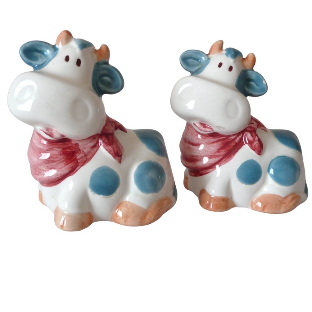 Vintage Ceramic Salt Pepper Shakers Blue White Cows Kitchen Home Decor